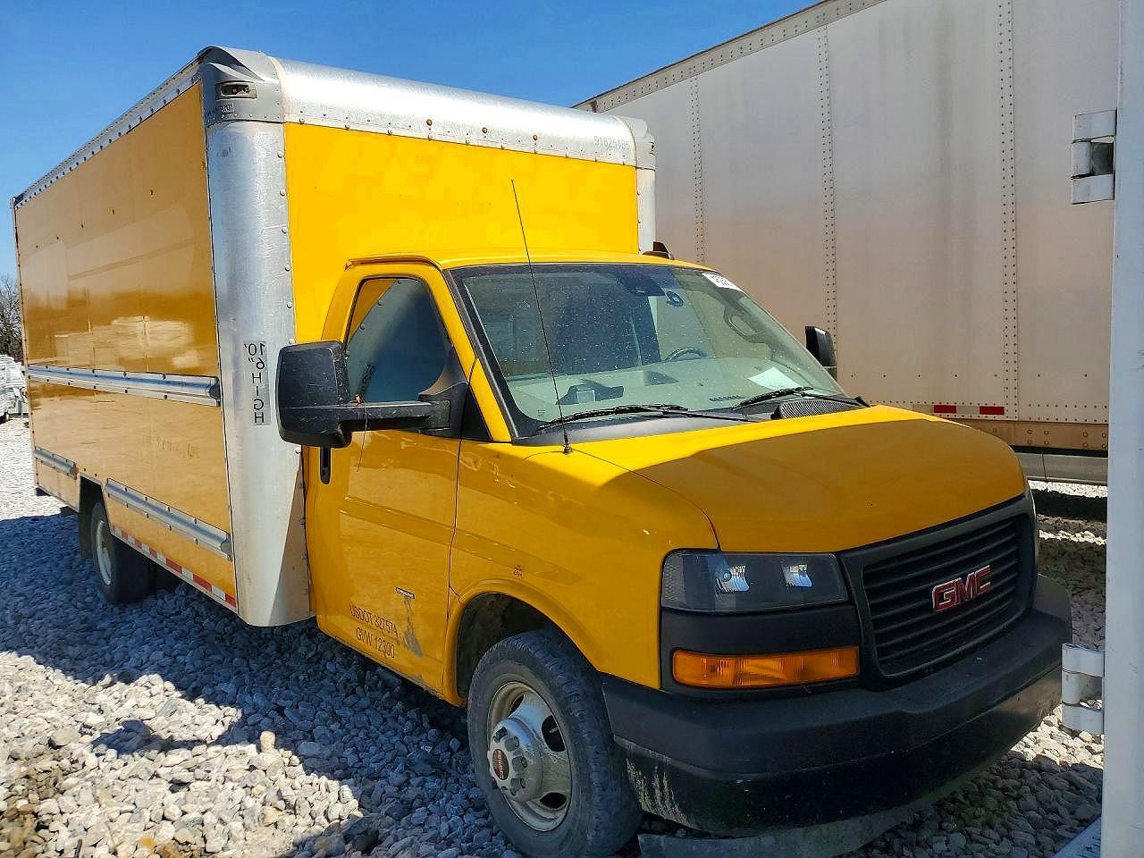 2022 GMC Savana Cutaway G4500 - Фото 5