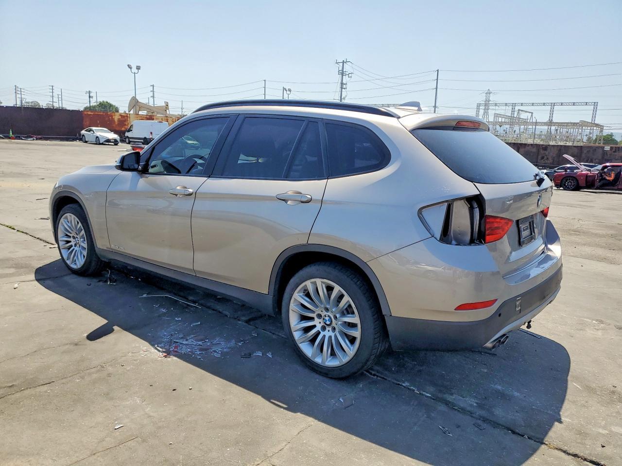 2015 BMW X1 Sdrive28I - Фото 2