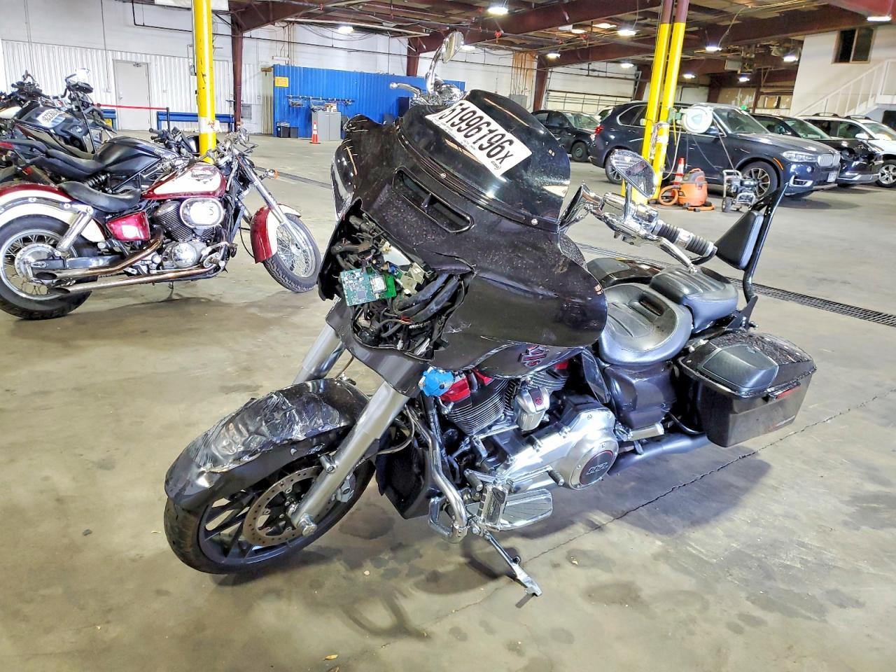 2020 Harley-Davidson Flhxse - Фото 3