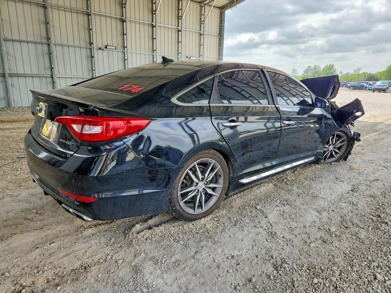 2015 Hyundai Sonata Sport 2.0T - Фото 3
