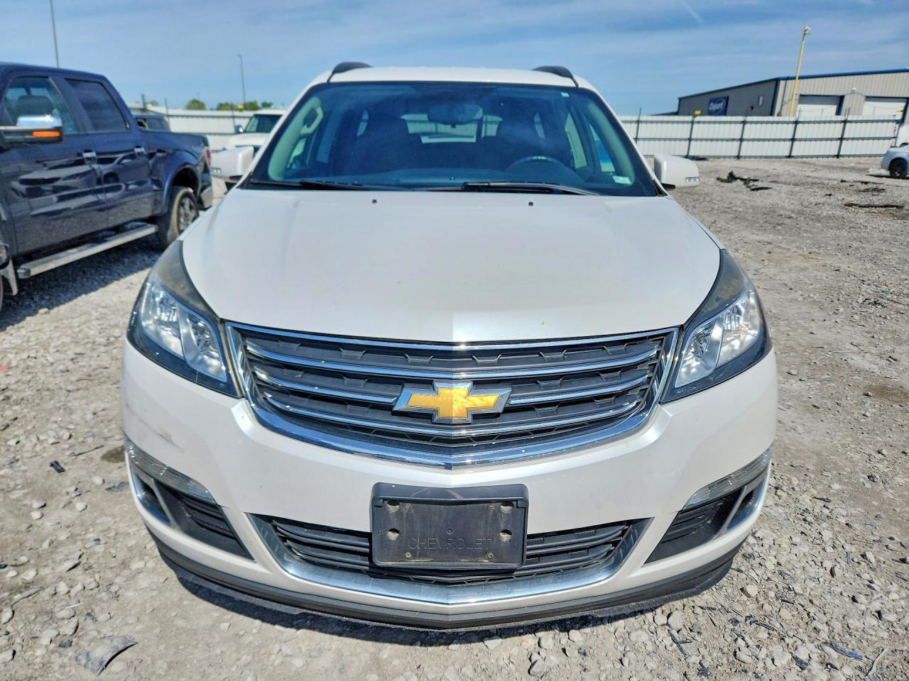 2016 Chevrolet Traverse Lt - Image 5