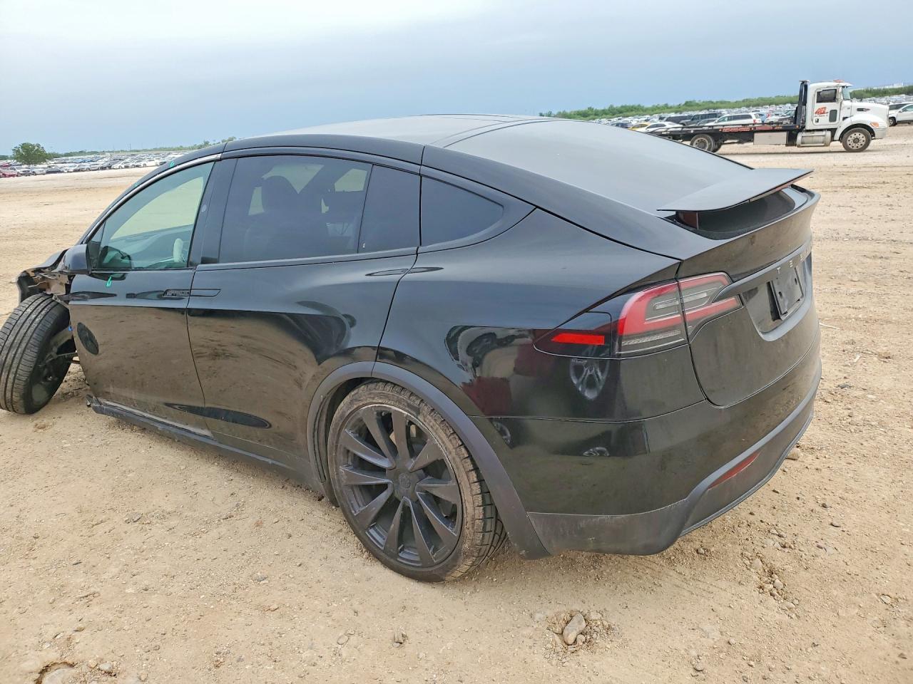 2023 Tesla Model X - Image 2