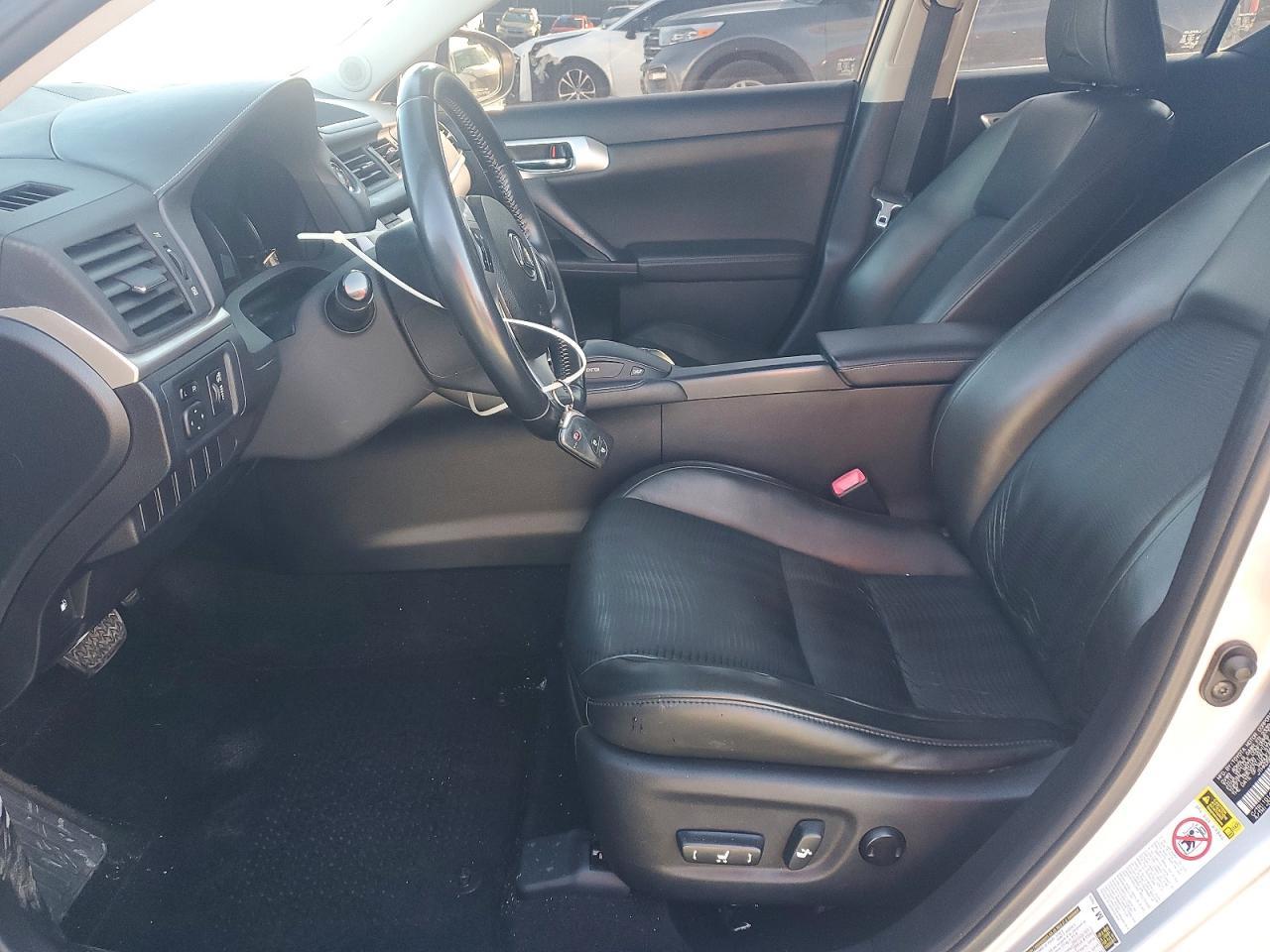 2012 Lexus Ct 200H Premium - Image 7