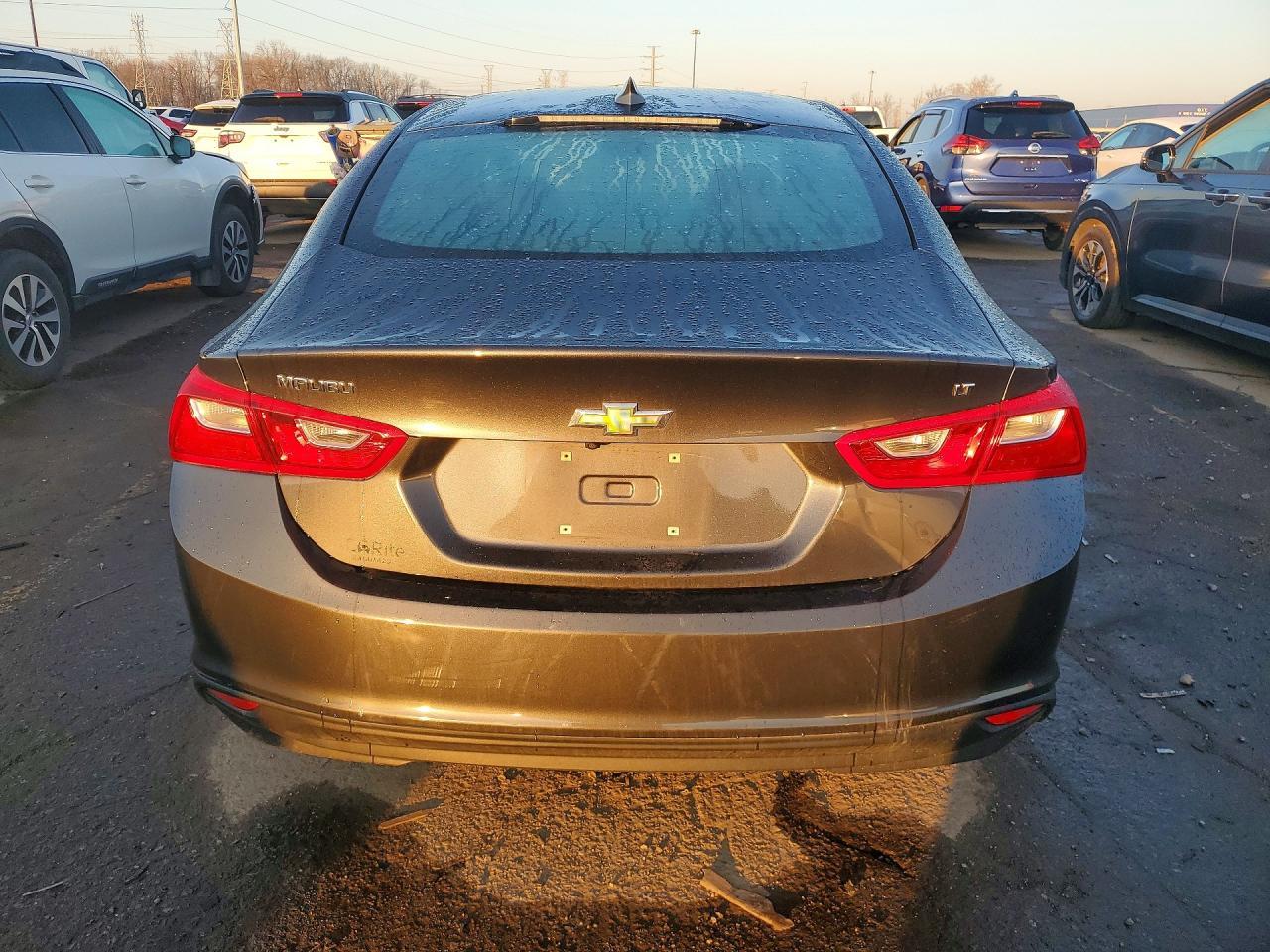 2018 Chevrolet Malibu Lt - Image 6