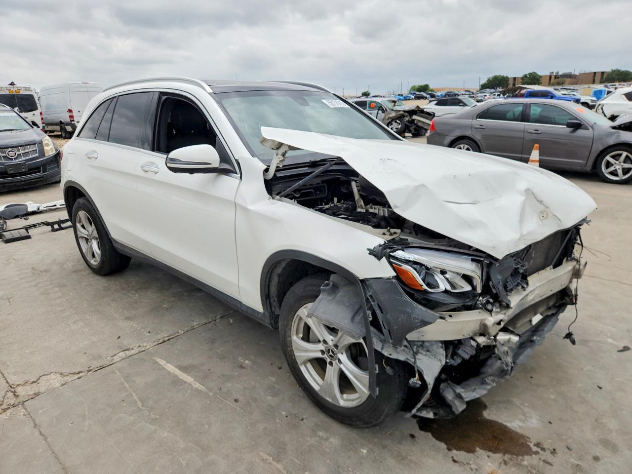 2018 Mercedes-Benz Glc 300 - Image 4