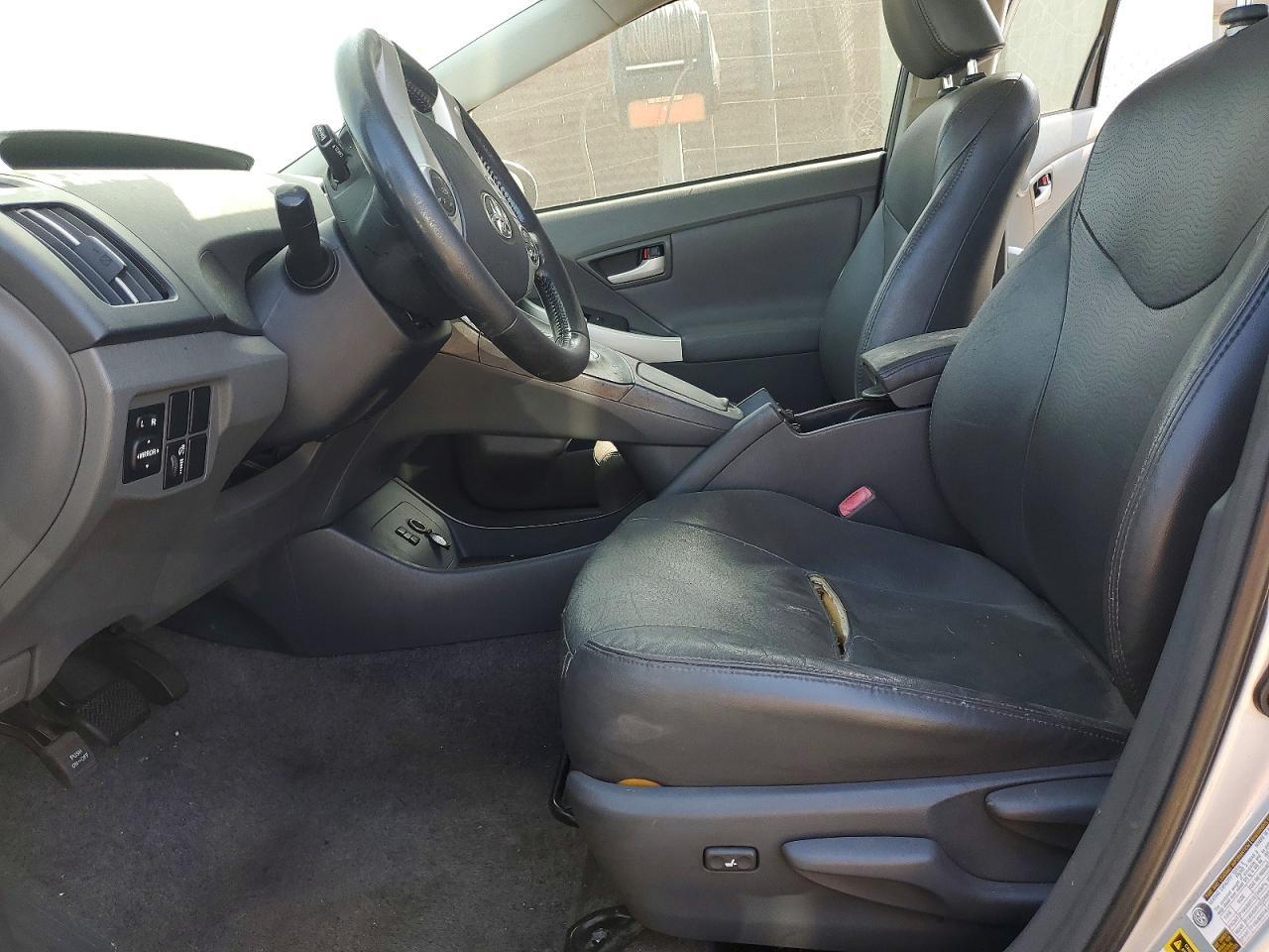 2011 Toyota Prius Four - Фото 7