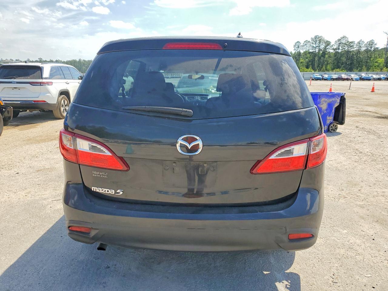 2014 Mazda 5 Sport - Image 6