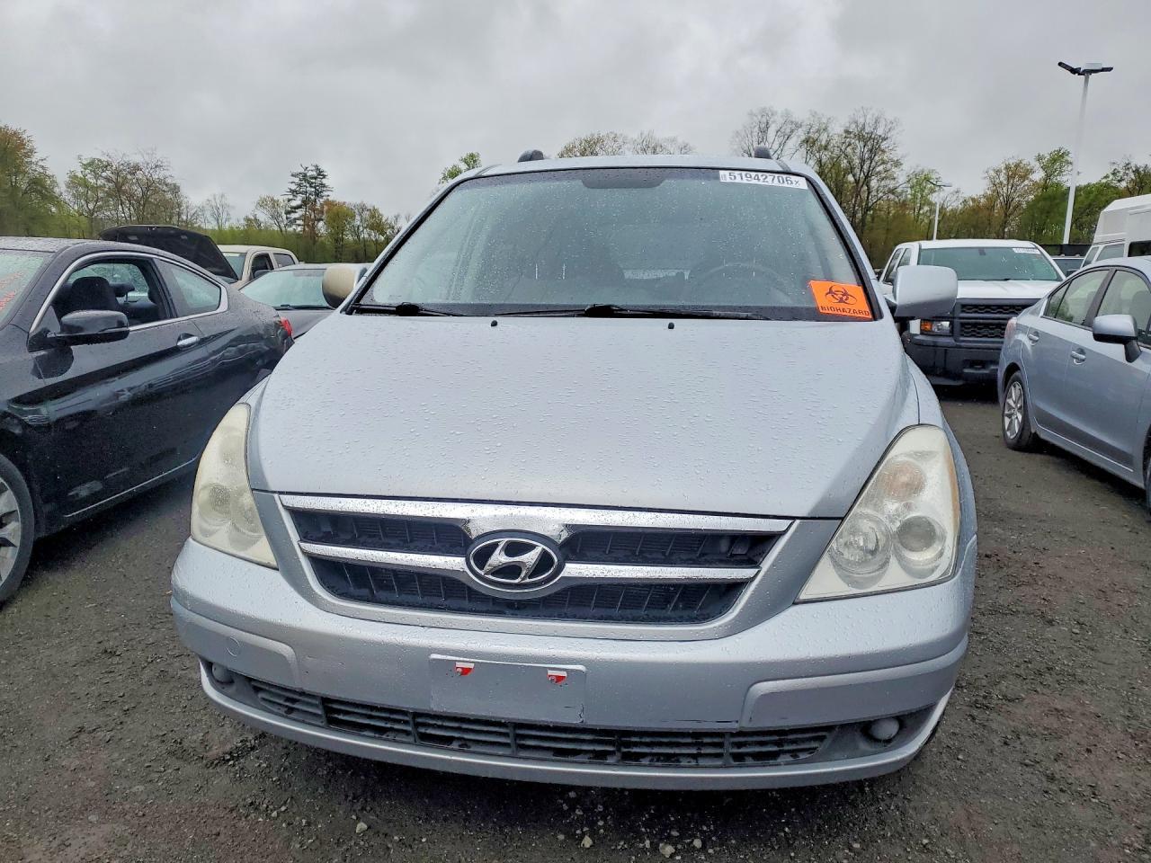 2008 Hyundai Entourage Gls - Фото 5