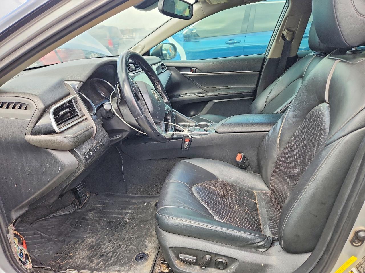 2018 Toyota Camry Xse V6 - Image 7
