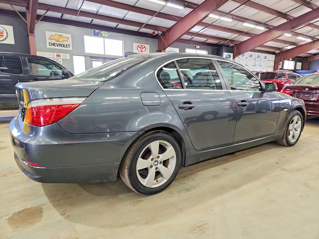 2008 BMW 528 Xi - Фото 3