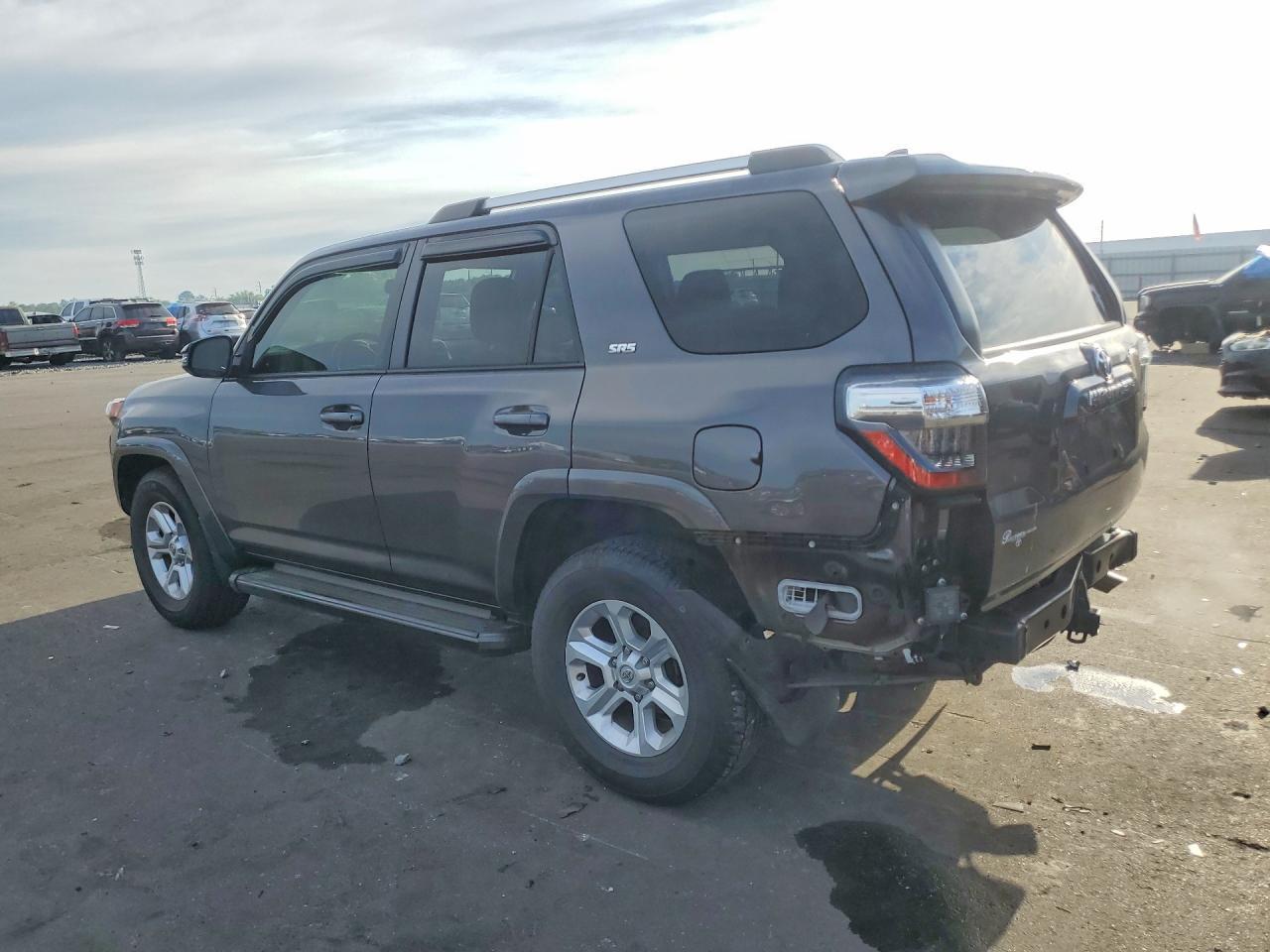 2022 Toyota 4Runner Sr5 Premium - Фото 2