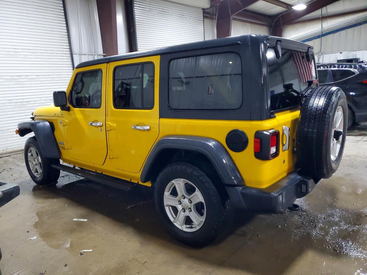2019 Jeep Wrangler Unlimited Sport - Фото 2