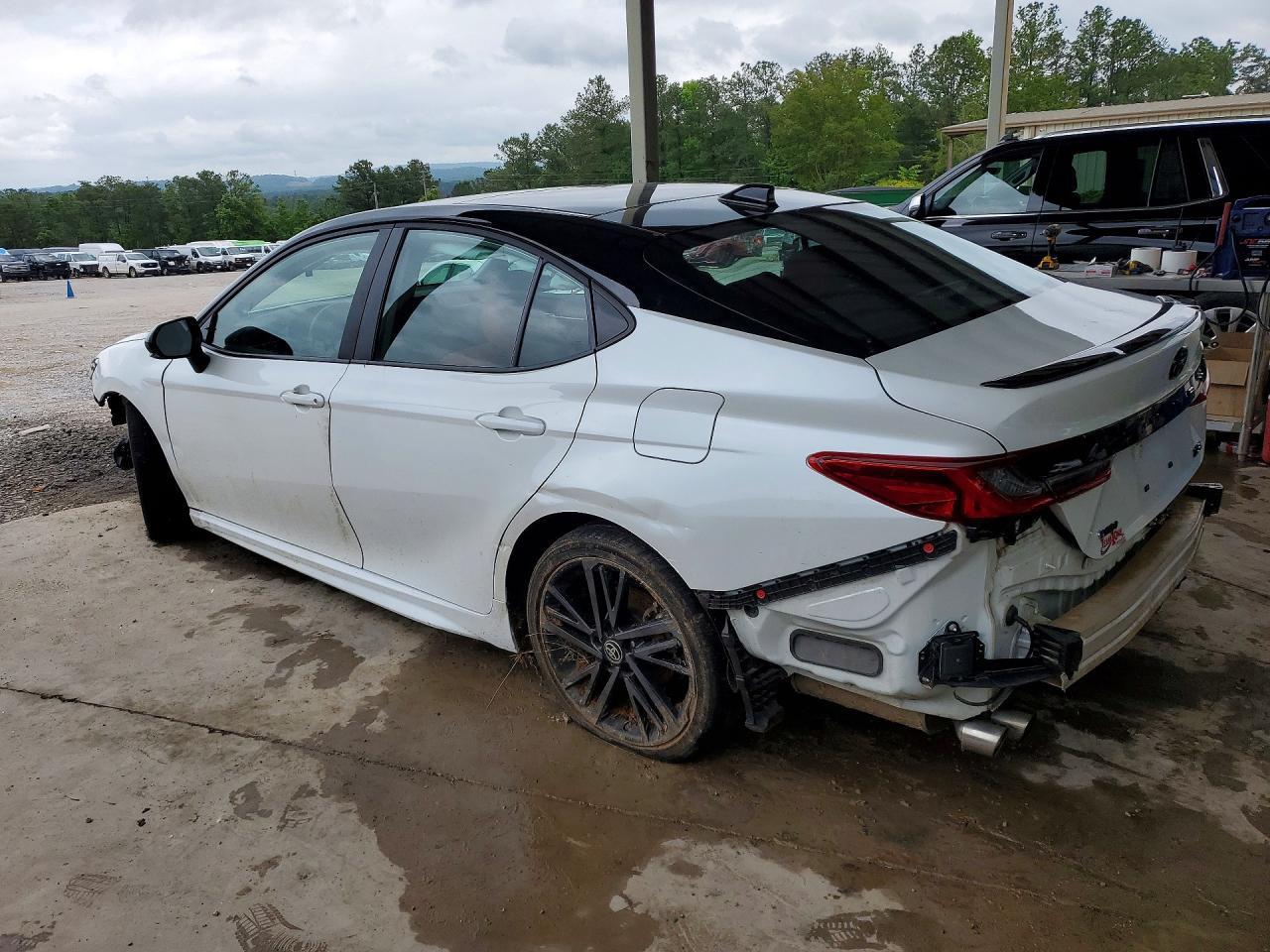 2025 Toyota Camry Xse - Фото 2
