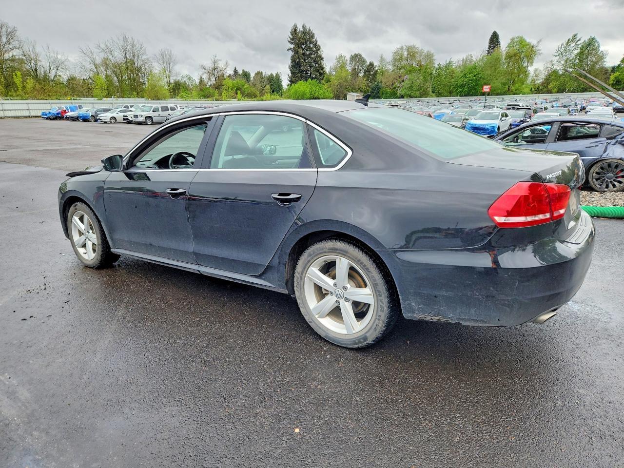 2015 Volkswagen Passat Se - Image 2