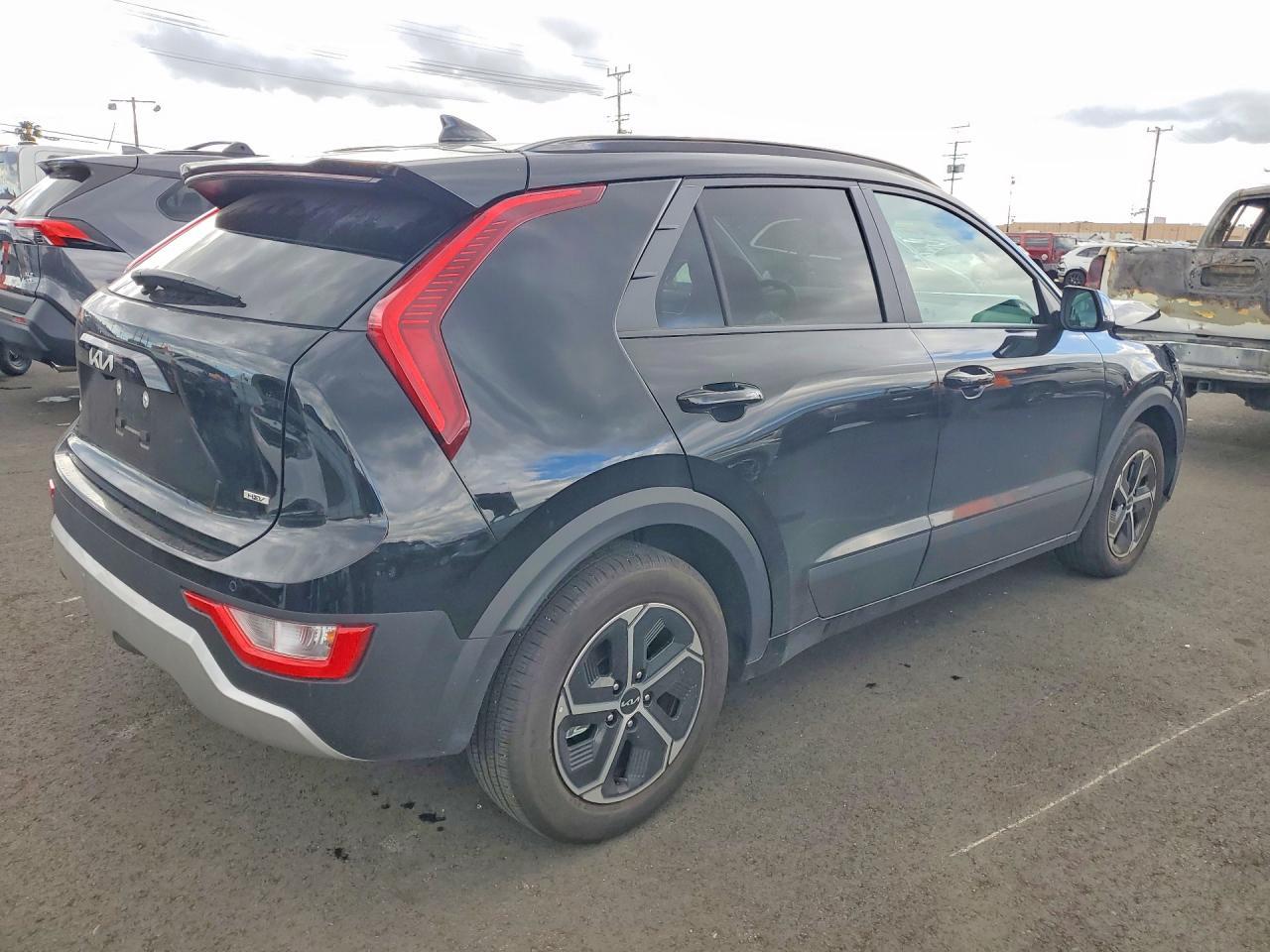 2026 Kia Niro Ex - Image 3