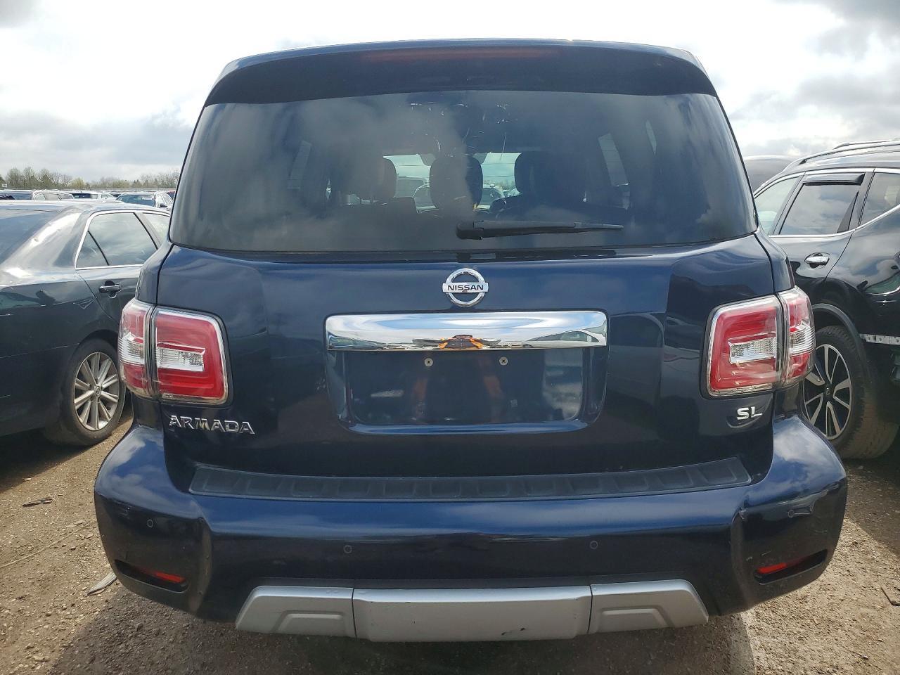 2018 Nissan Armada Sl - Image 6