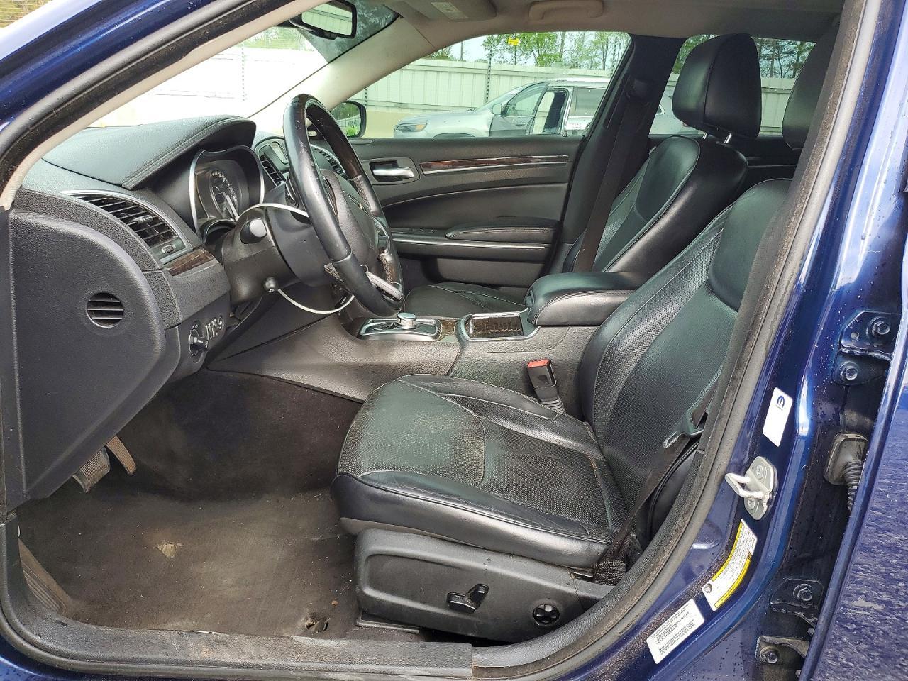 2015 Chrysler 300C - Фото 7