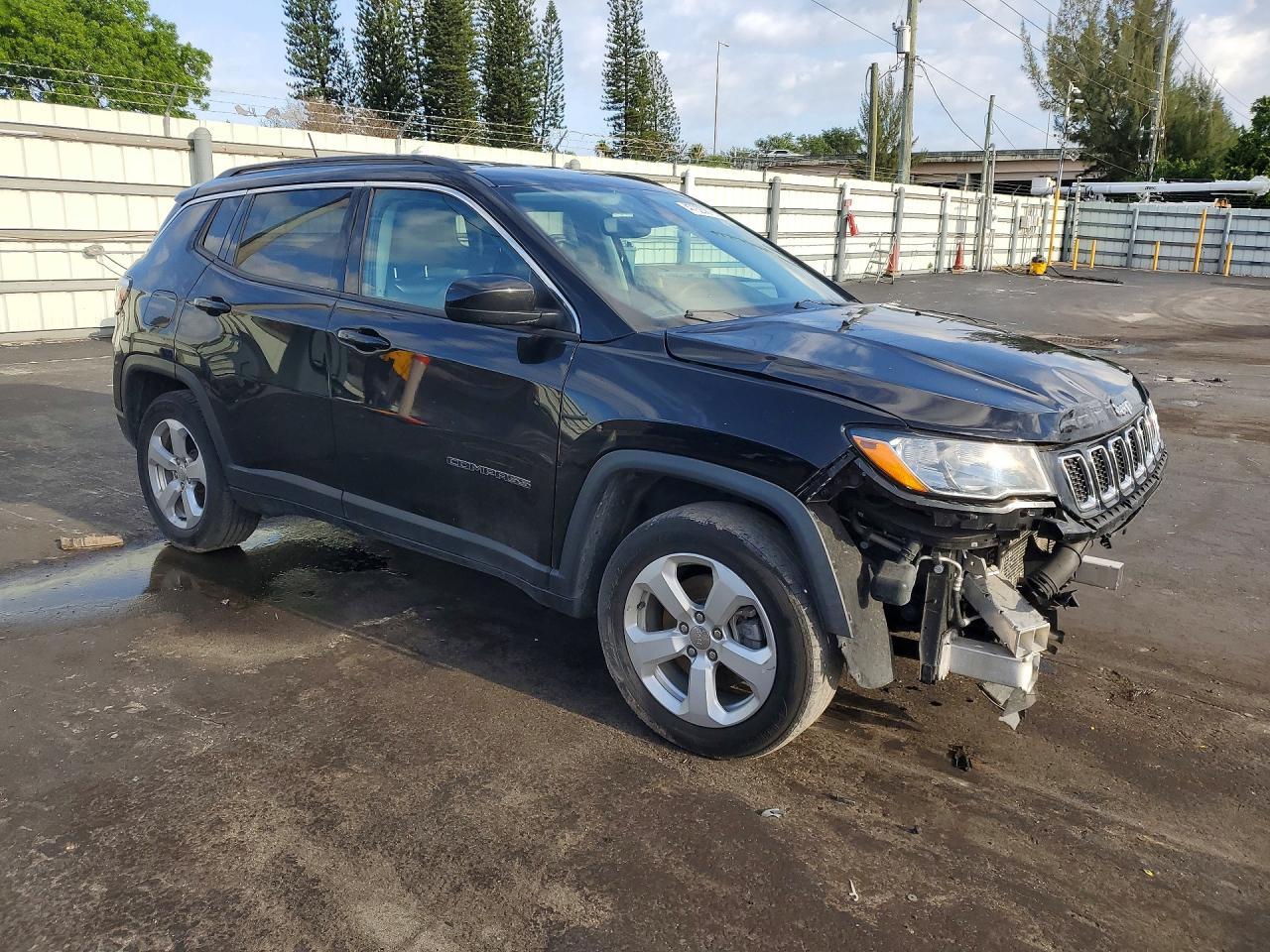 2021 Jeep Compass Latitude - Фото 4