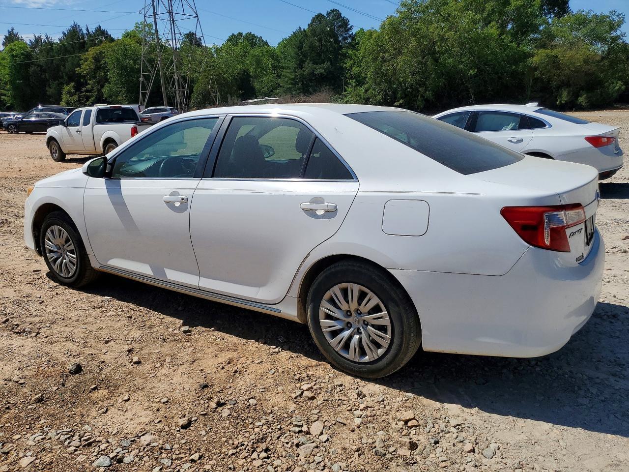 2012 Toyota Camry Le - Image 2