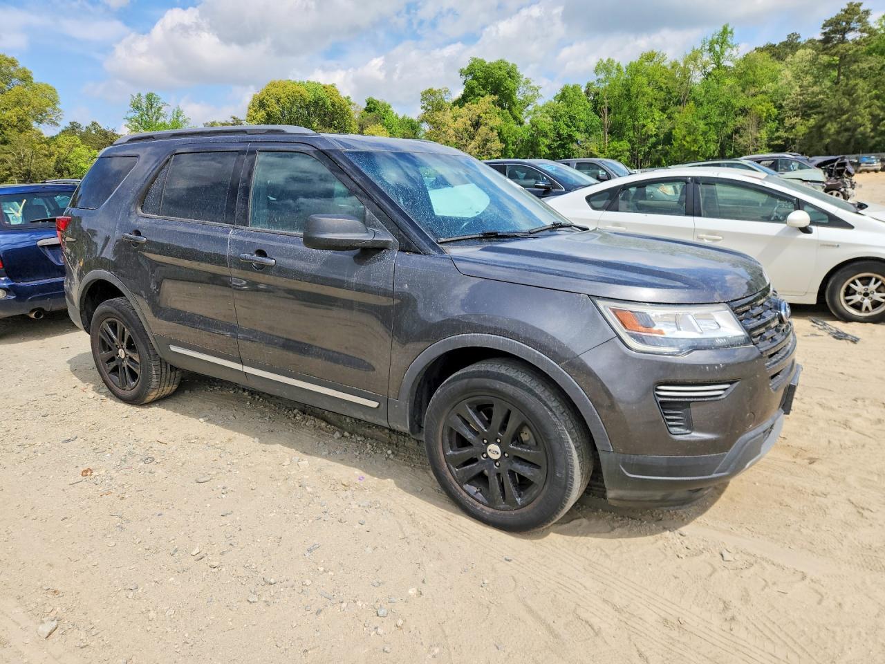 2018 Ford Explorer Xlt - Фото 4