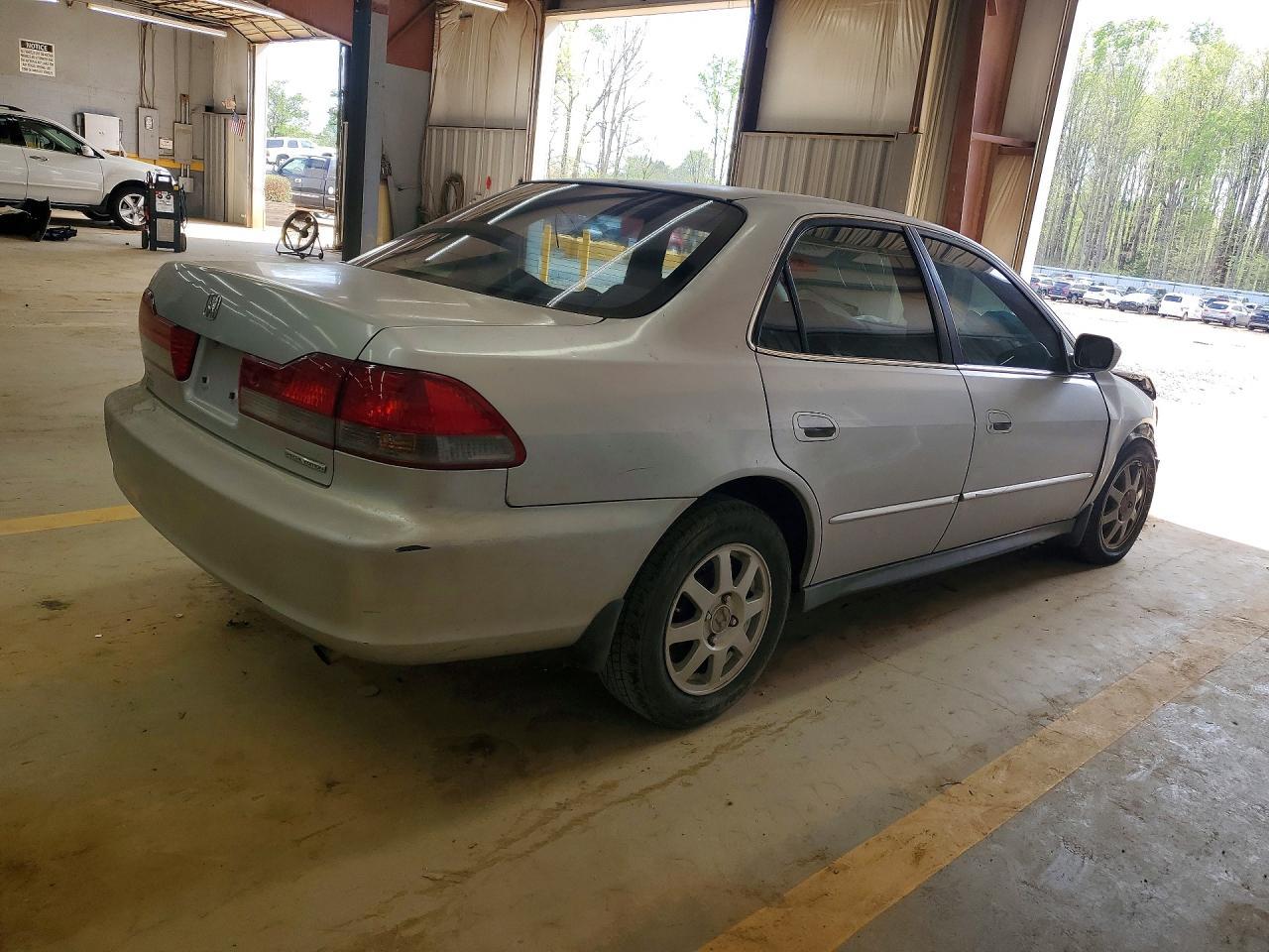 2002 Honda Accord Se - Фото 3