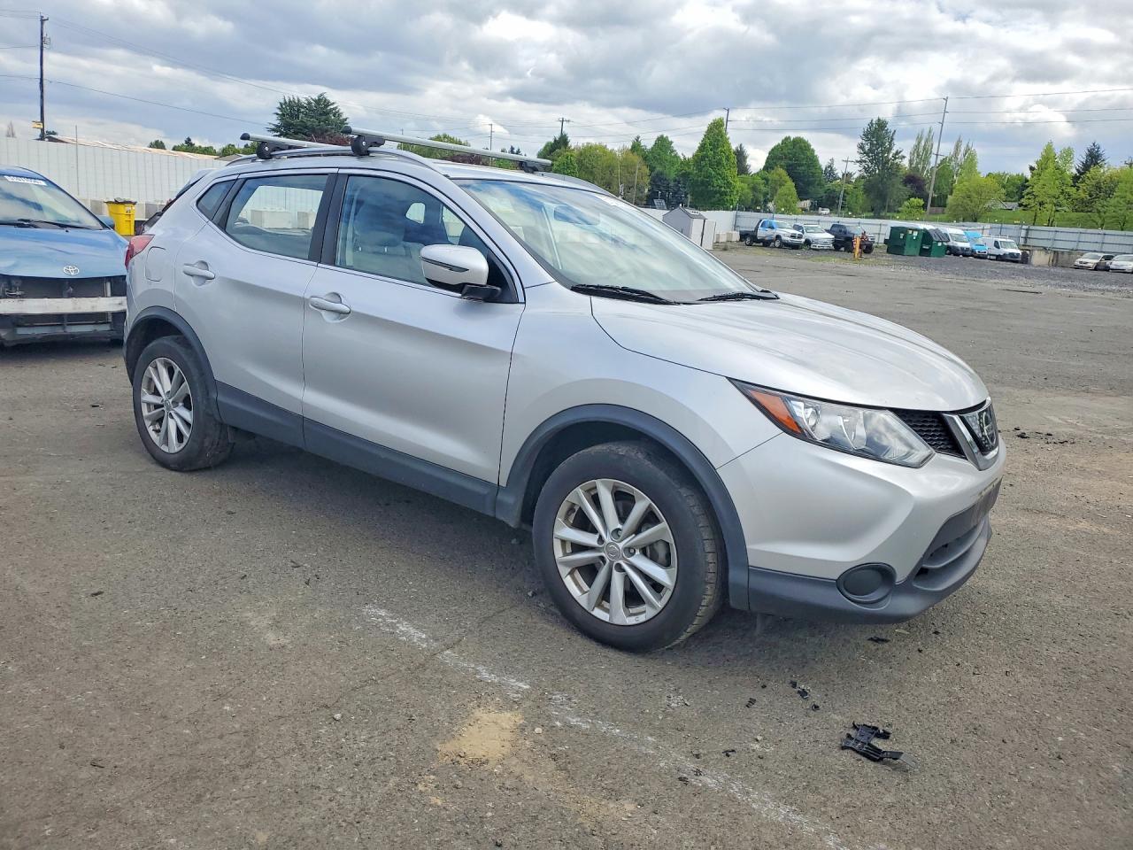2018 Nissan Rogue Sport Sv - Фото 4