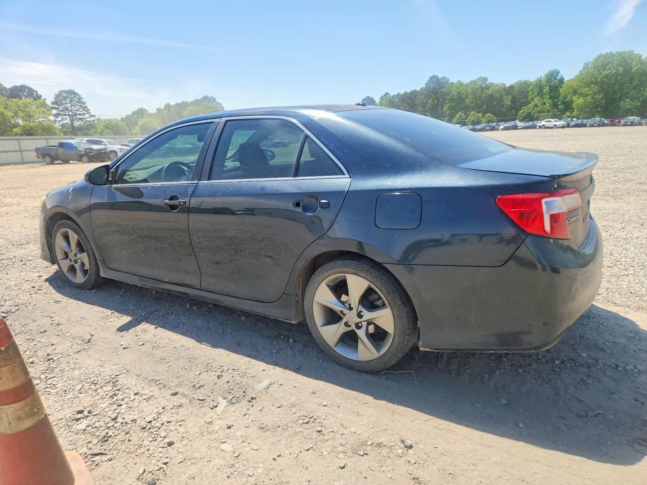 2012 Toyota Camry Se V6 - Фото 2
