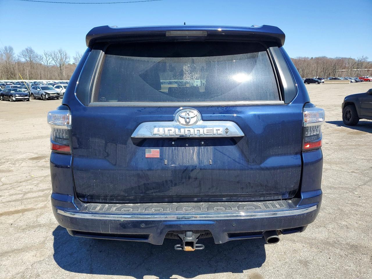 2022 Toyota 4Runner Limited - Фото 6