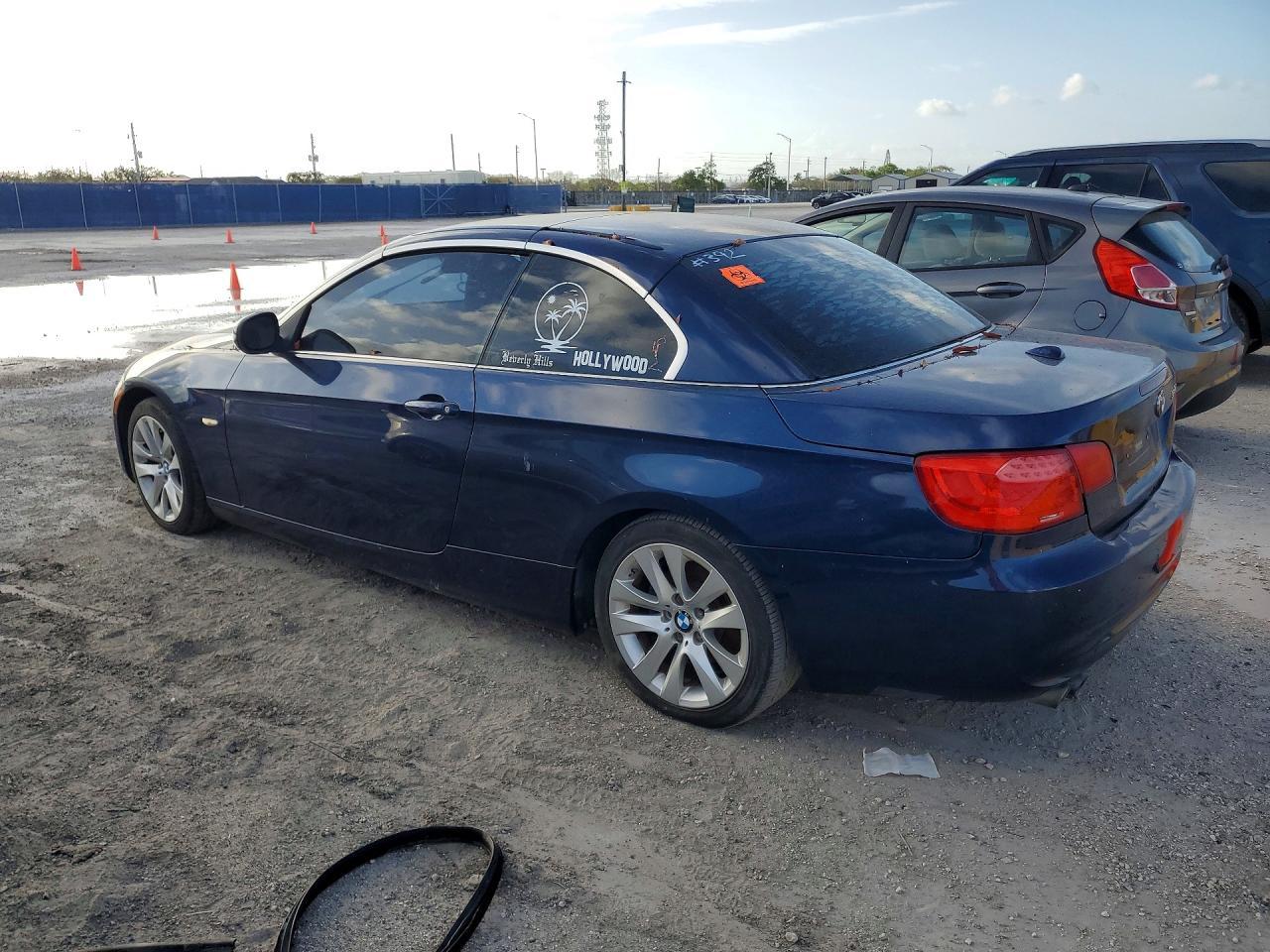 2012 BMW 328 I - Image 2