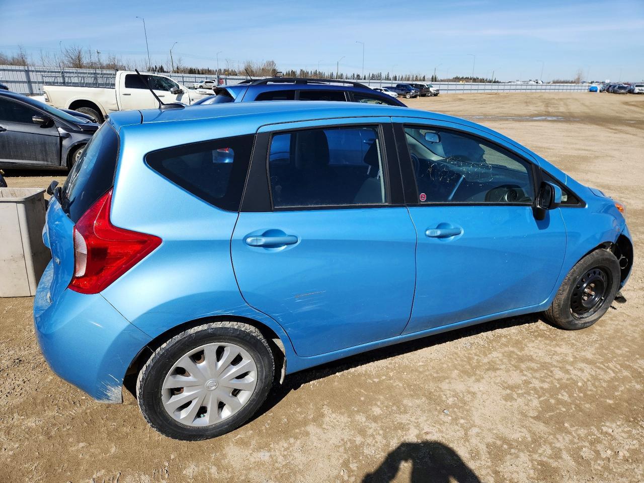 2014 Nissan Versa Note S - Фото 3