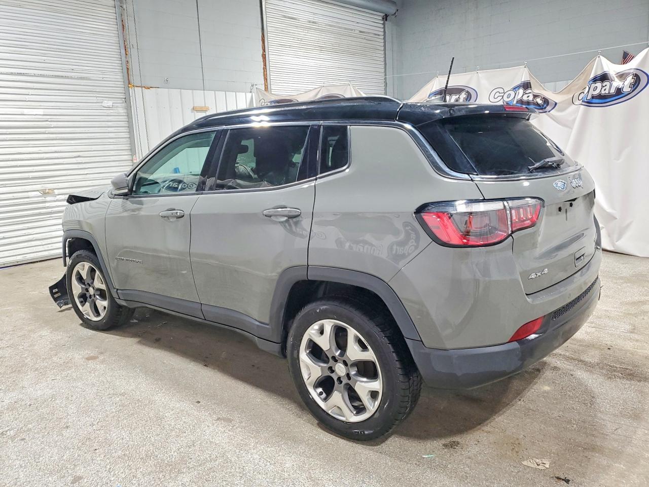 2021 Jeep Compass Limited - Фото 2
