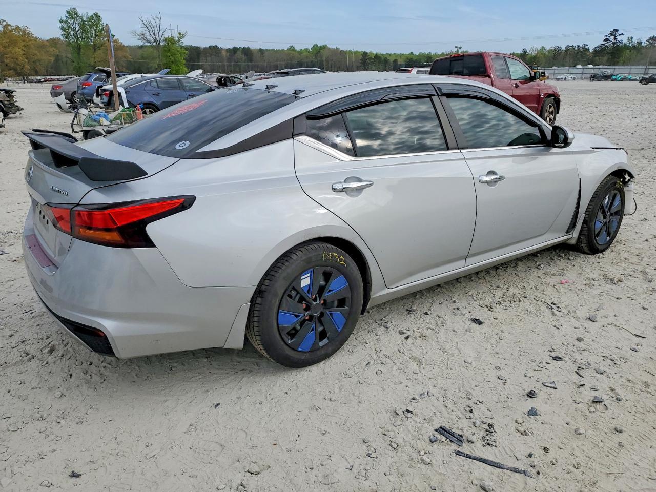 2021 Nissan Altima 2.5 S - Фото 3