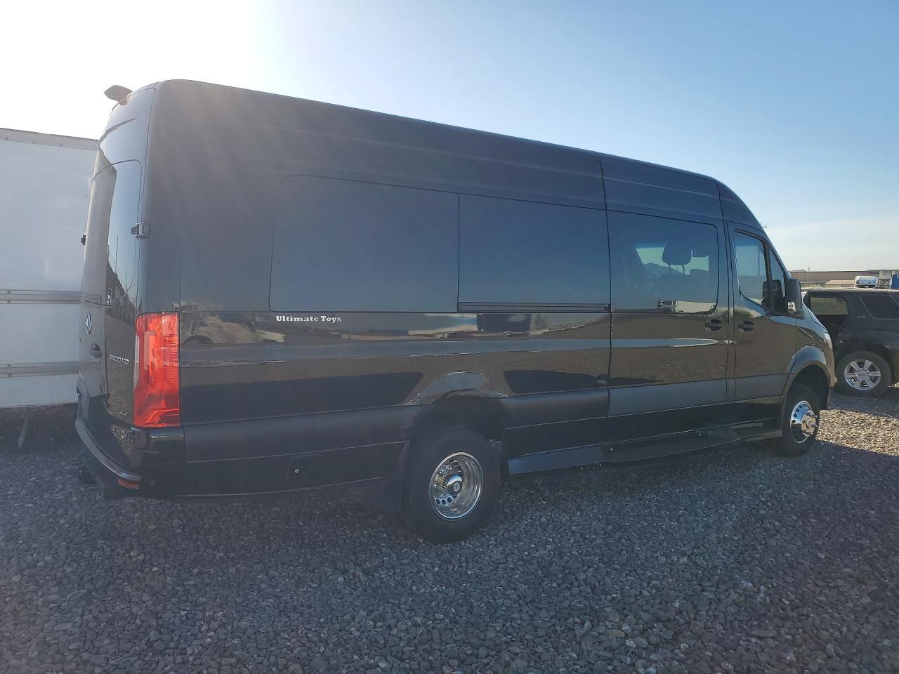 2019 Mercedes-Benz Sprinter 3500 - Фото 3