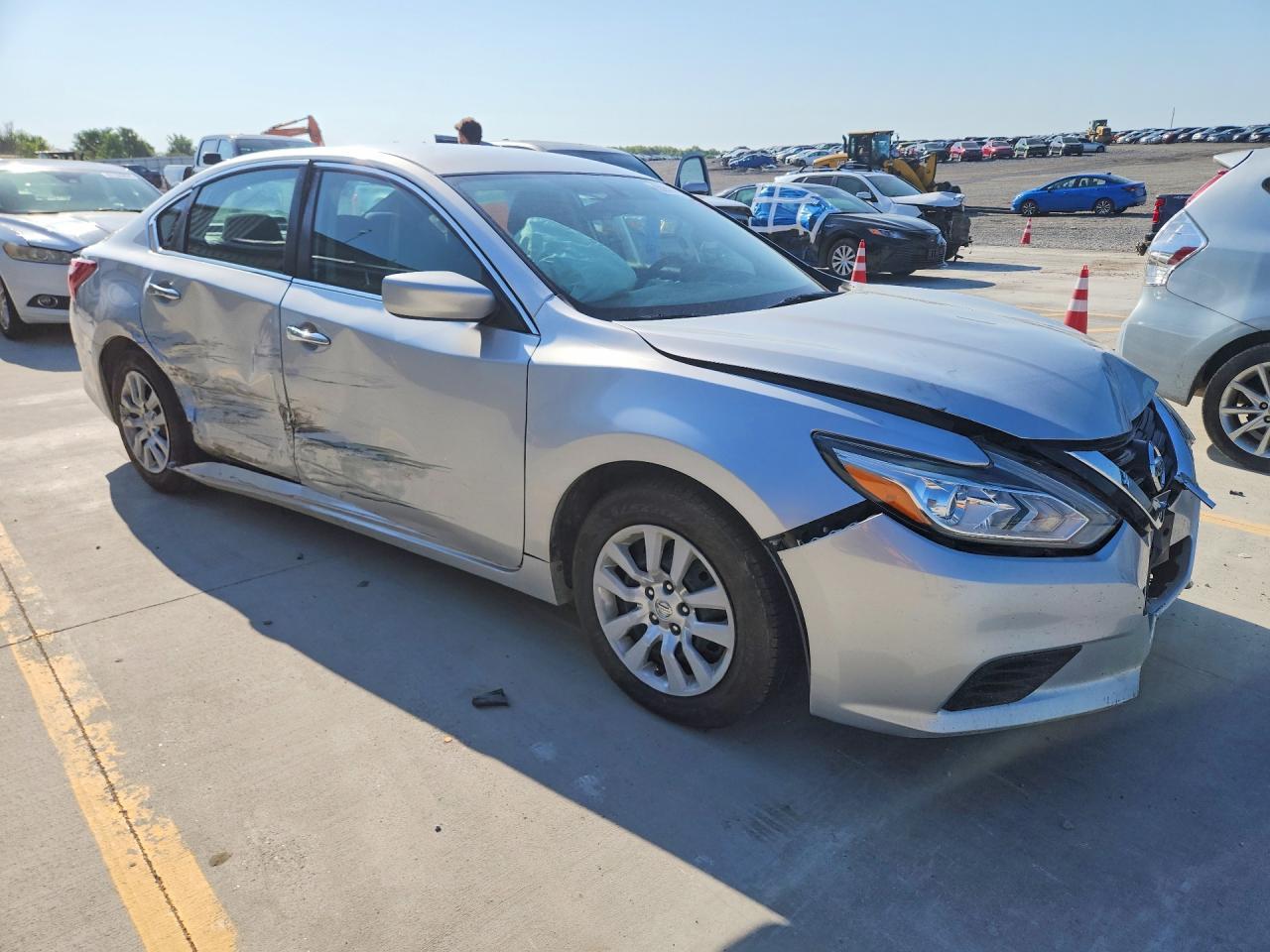 2018 Nissan Altima 2.5 S - Image 4