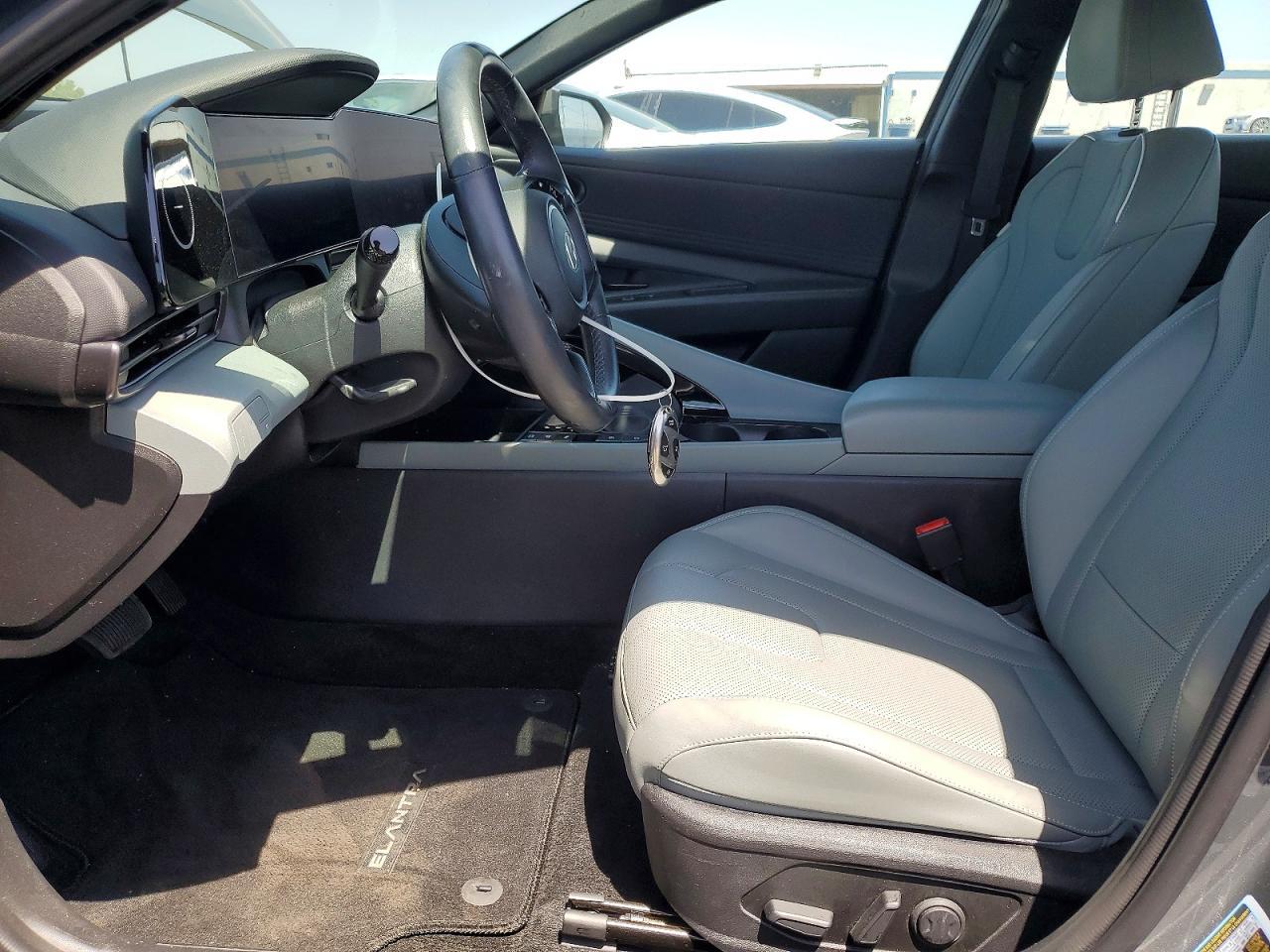 2024 Hyundai Elantra Limited - Фото 7