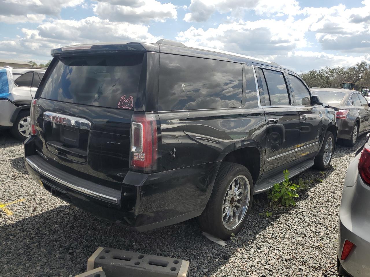 2017 GMC Yukon Xl Denali - Фото 3