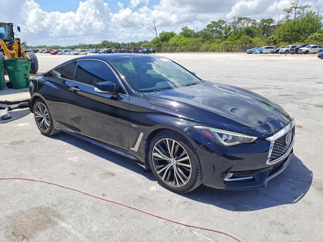 2018 Infiniti Q60 3.0T Luxe - Image 4