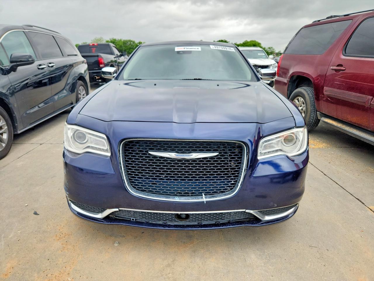 2017 Chrysler 300C - Image 5
