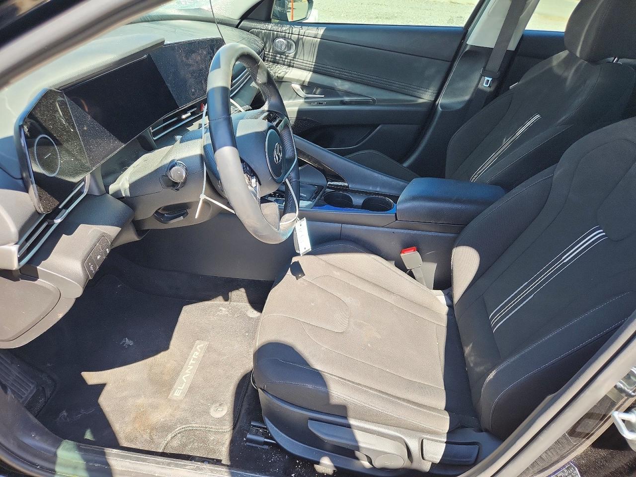 2023 Hyundai Elantra Sel - Image 7