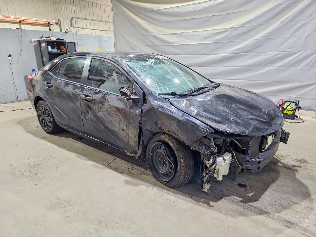 2015 Toyota Corolla Le - Image 4