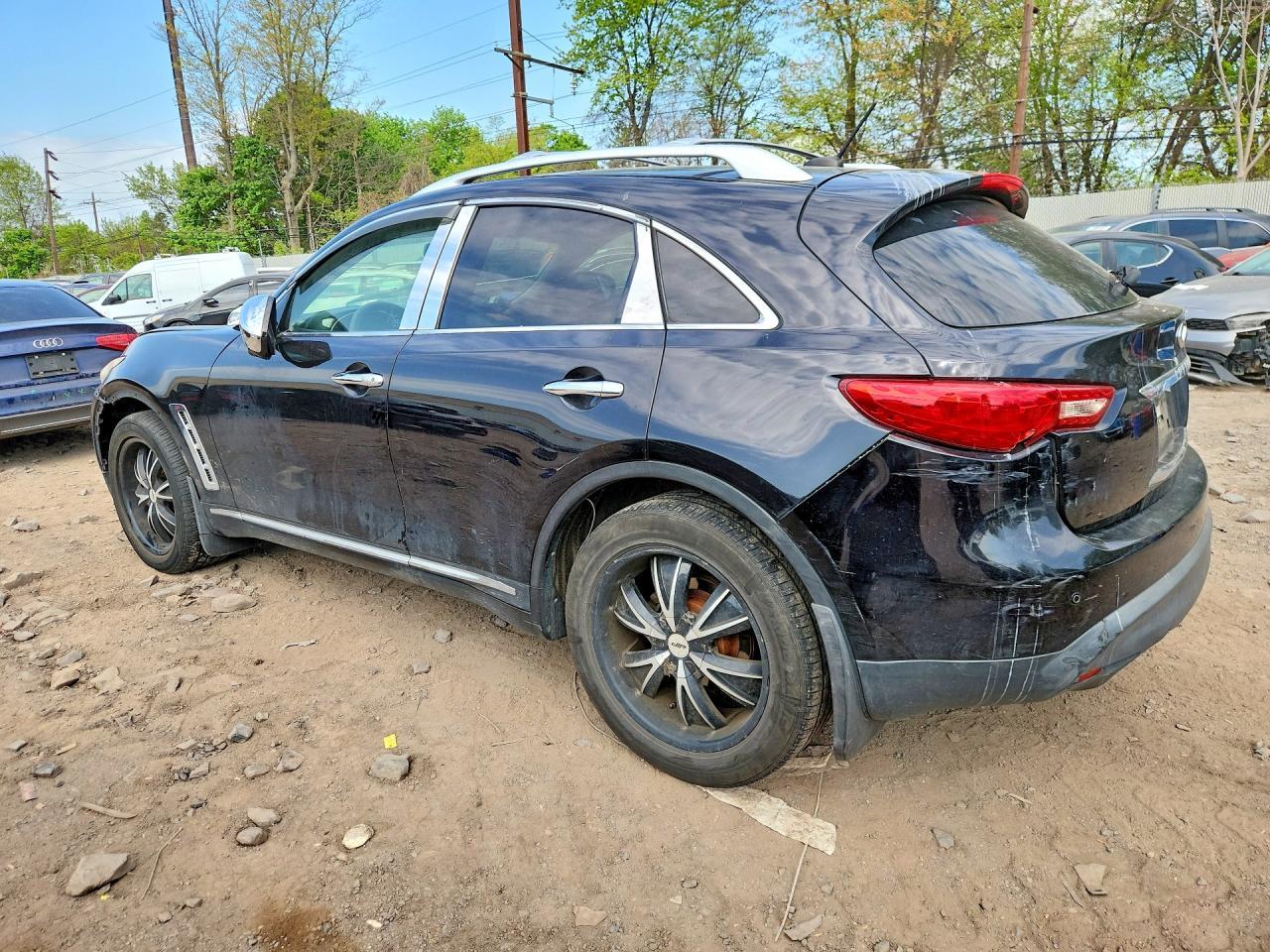 2011 Infiniti Fx35 Base - Image 2