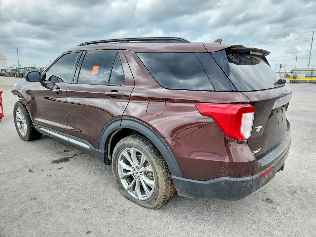 2020 Ford Explorer Xlt - Image 2