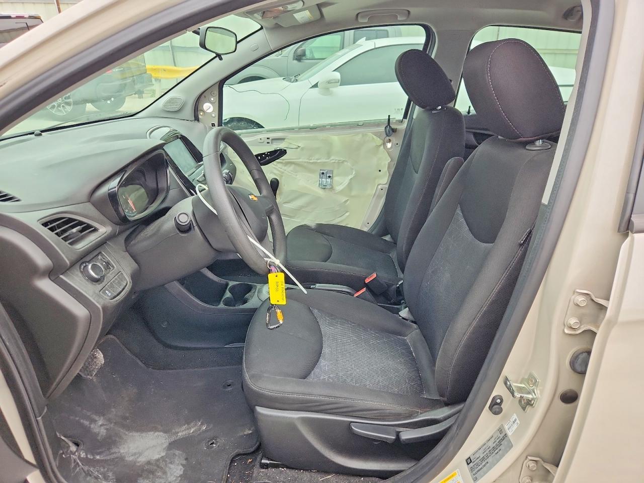 2020 Chevrolet Spark Ls - Фото 7
