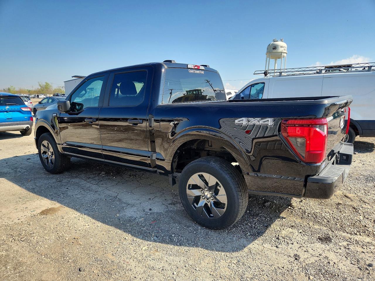 2025 Ford F150 Stx - Фото 2
