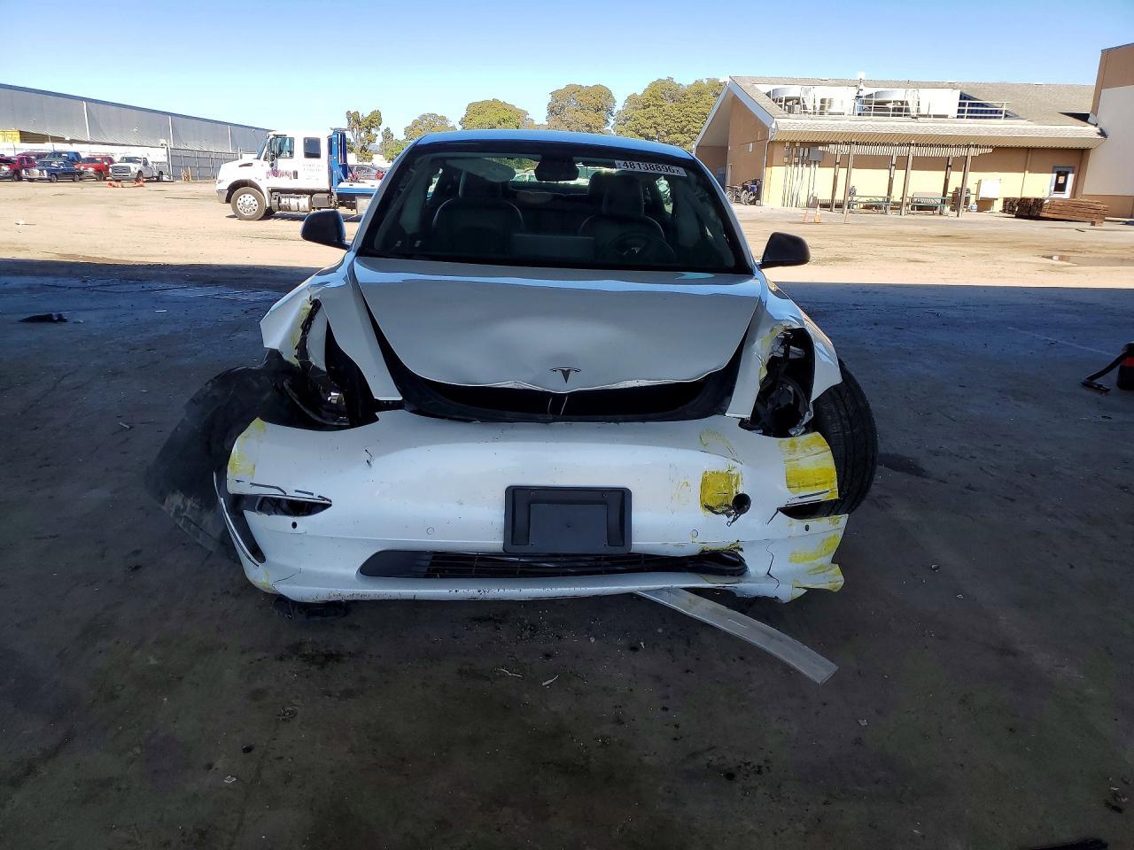 2022 Tesla Model 3 - Image 5