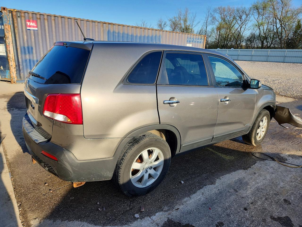 2013 Kia Sorento Lx - Фото 3