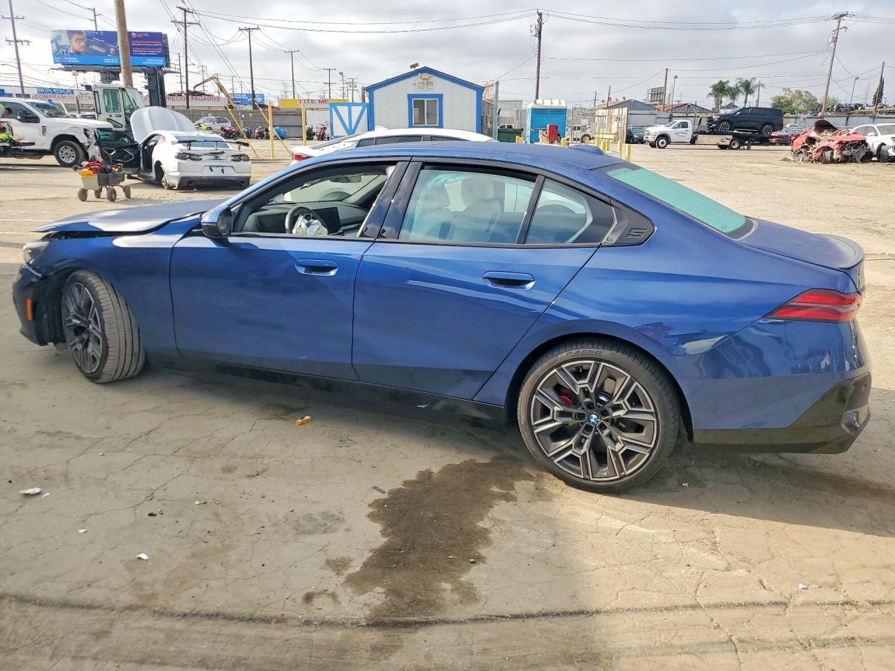 2026 BMW I5 Edrive 40 - Image 2