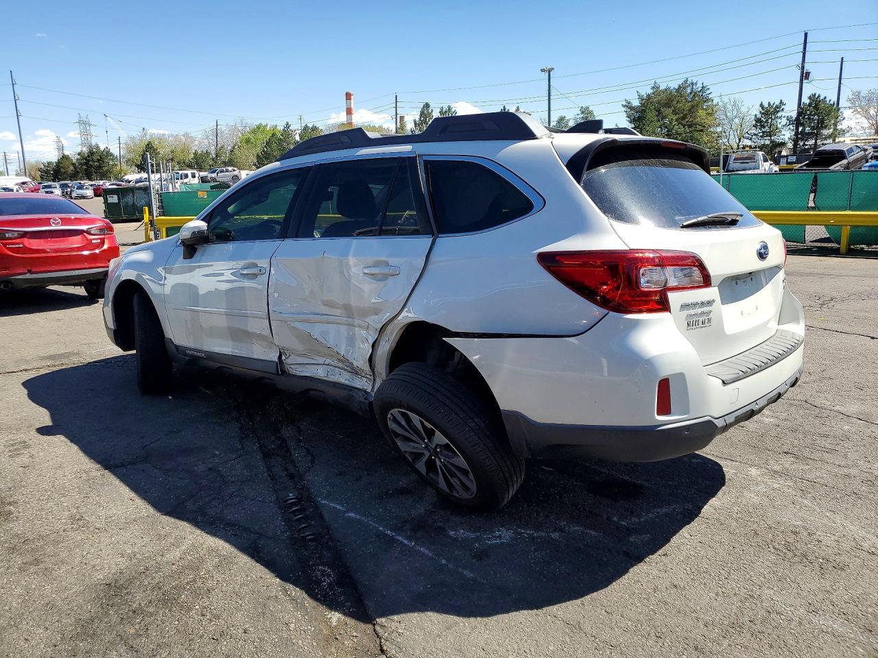 2017 Subaru Outback 3.6R Limited - Фото 2