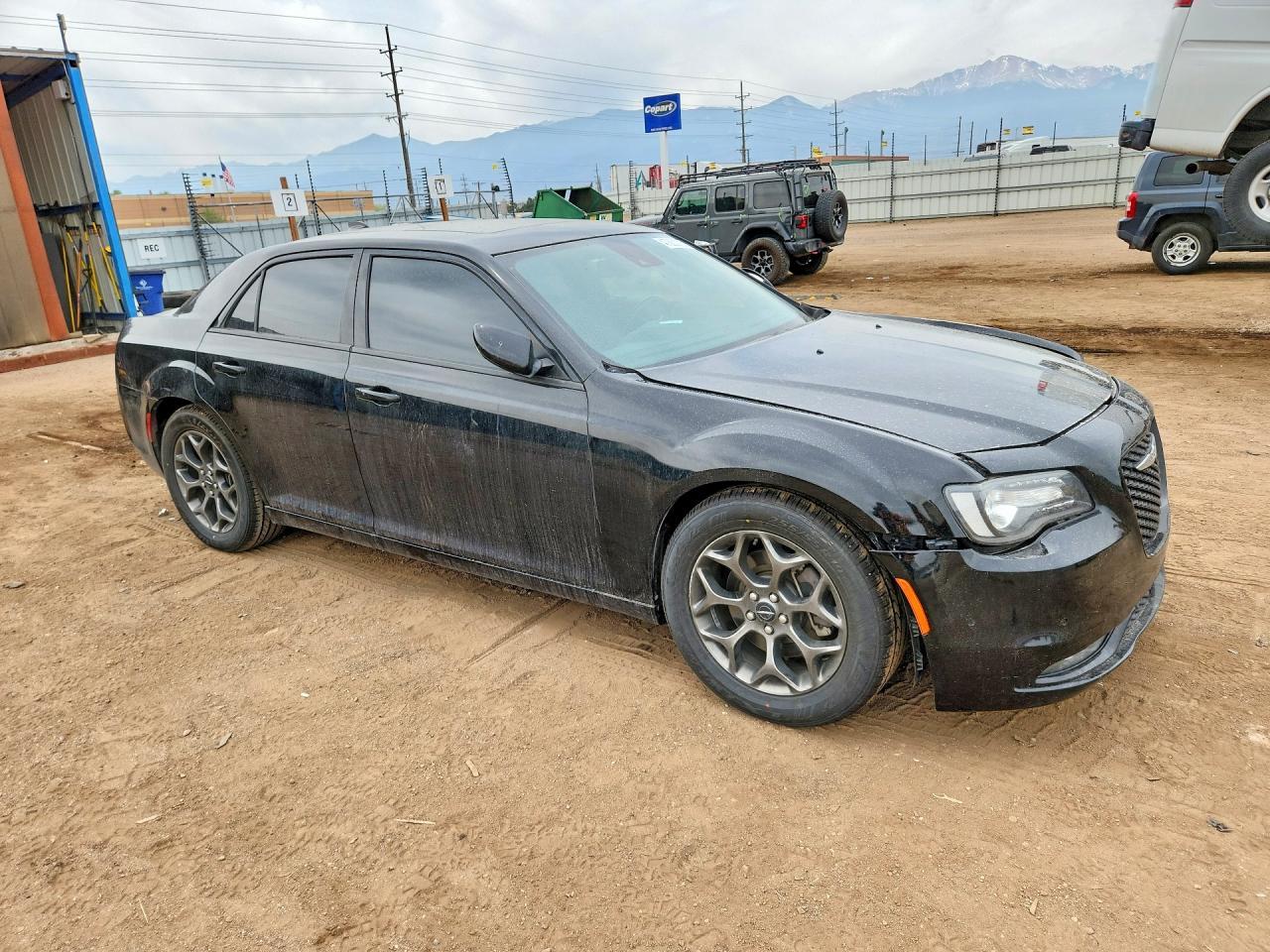 2018 Chrysler 300 S - Image 4