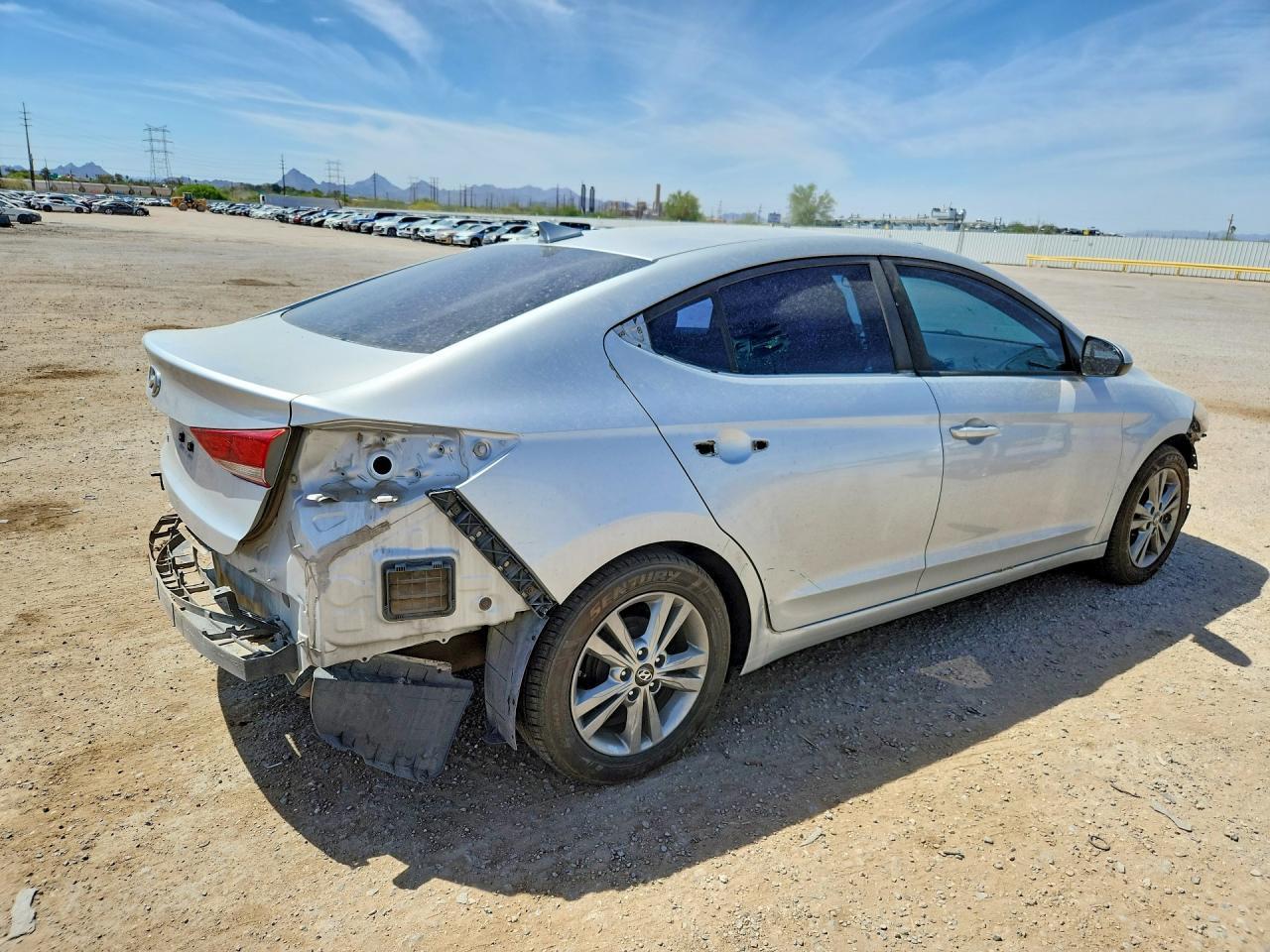 2017 Hyundai Elantra Se - Image 3